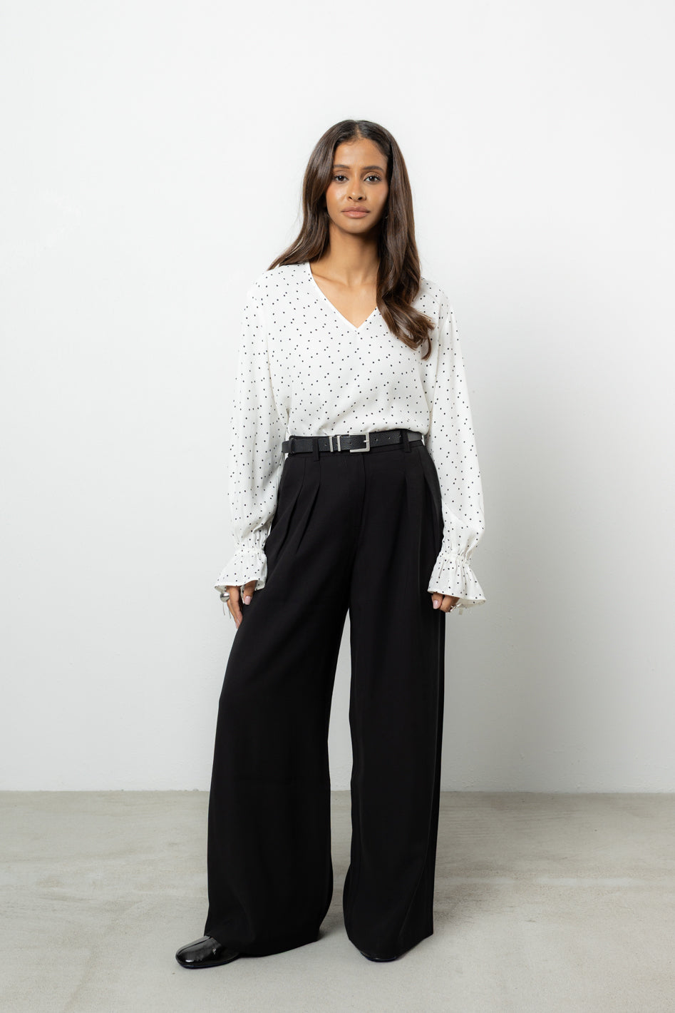 Bluzka Vernell White Dots Petite