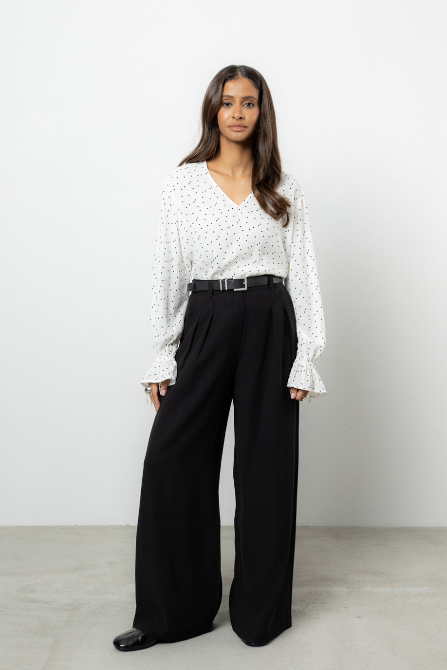 Bluzka Vernell White Dots Petite