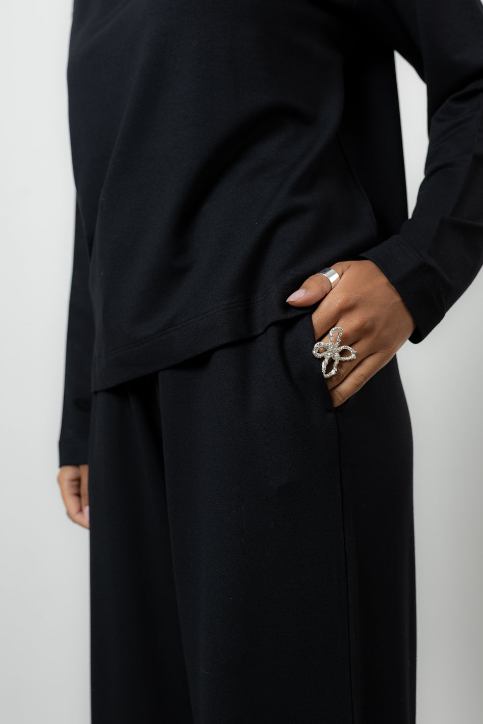 Longsleeve Loren Black Petite