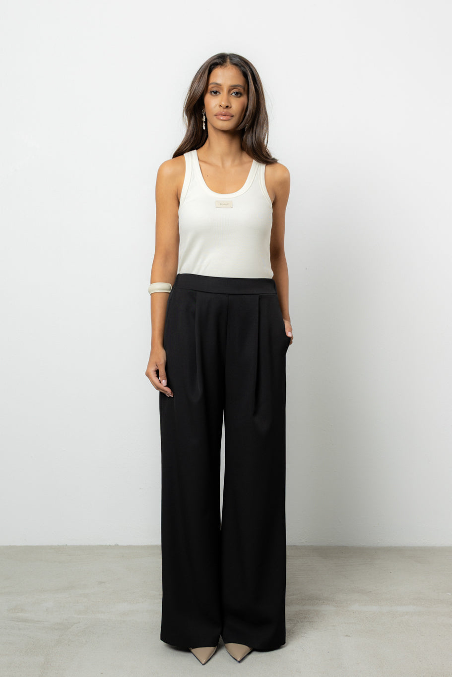 Spodnie Dilas Black Wool Petite