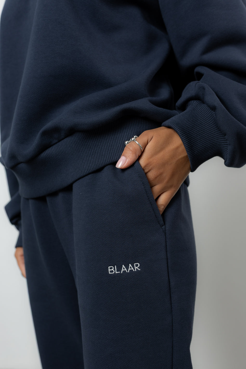 Spodnie Ario Navy Petite