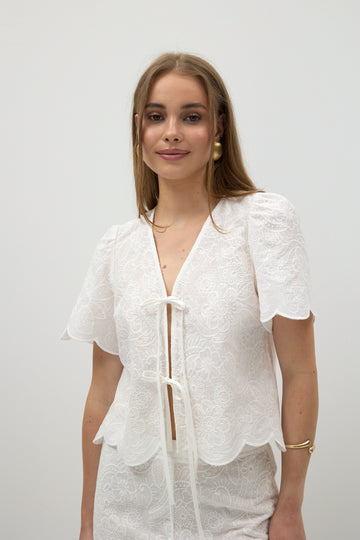Bluzka Ivone Off-white Petite