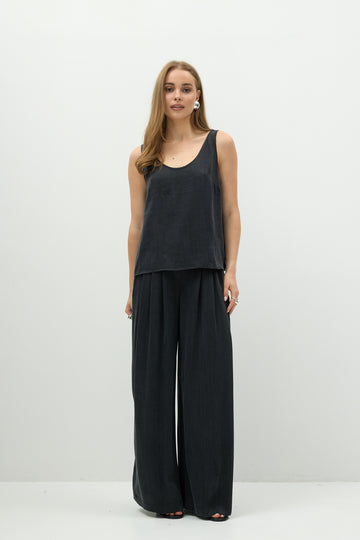 Top Belisa Black Petite