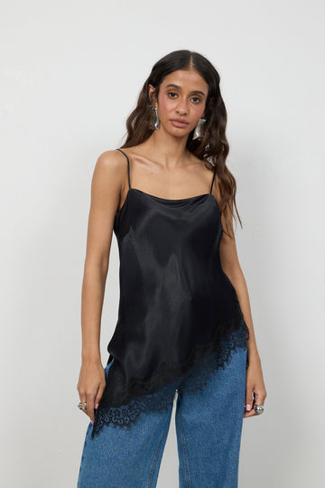 Top Theo Black Petite