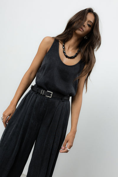 Top Belisa Black Petite