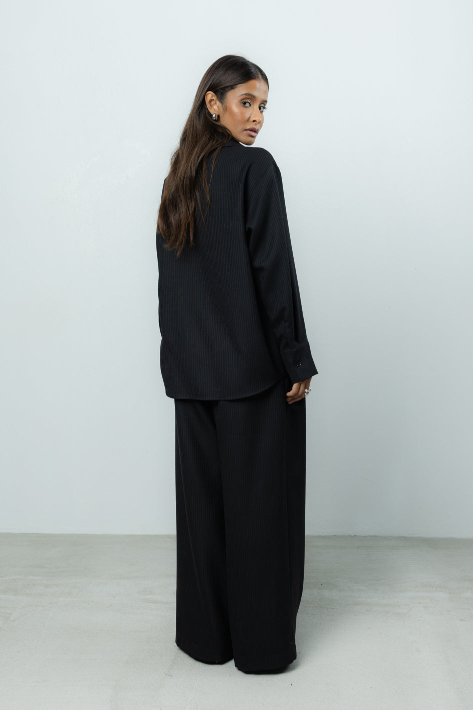 Spodnie Sage Black Wool Petite