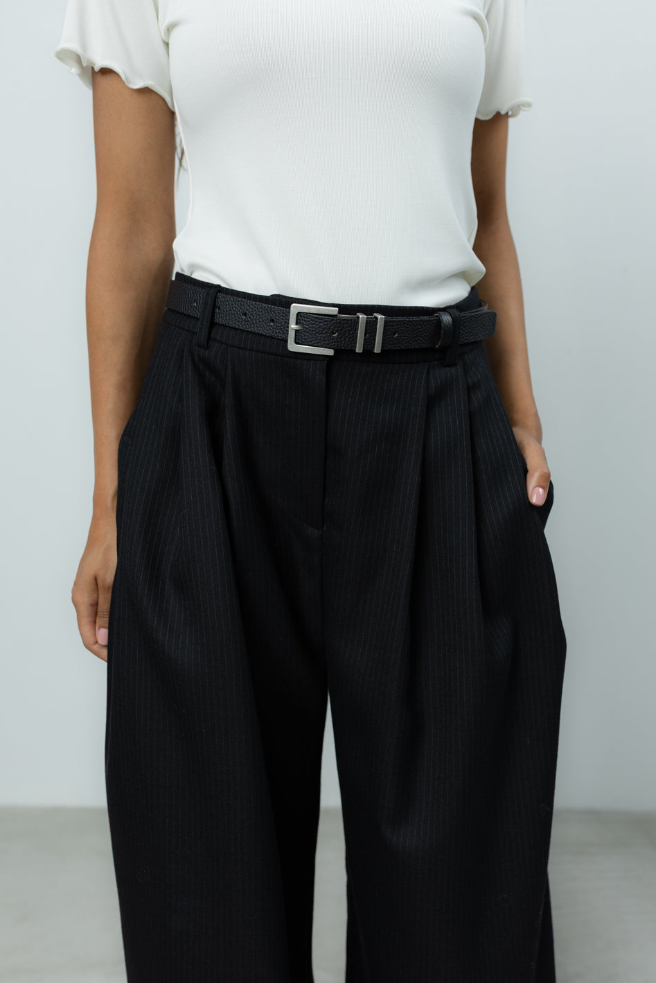 Spodnie Sage Black Wool Petite