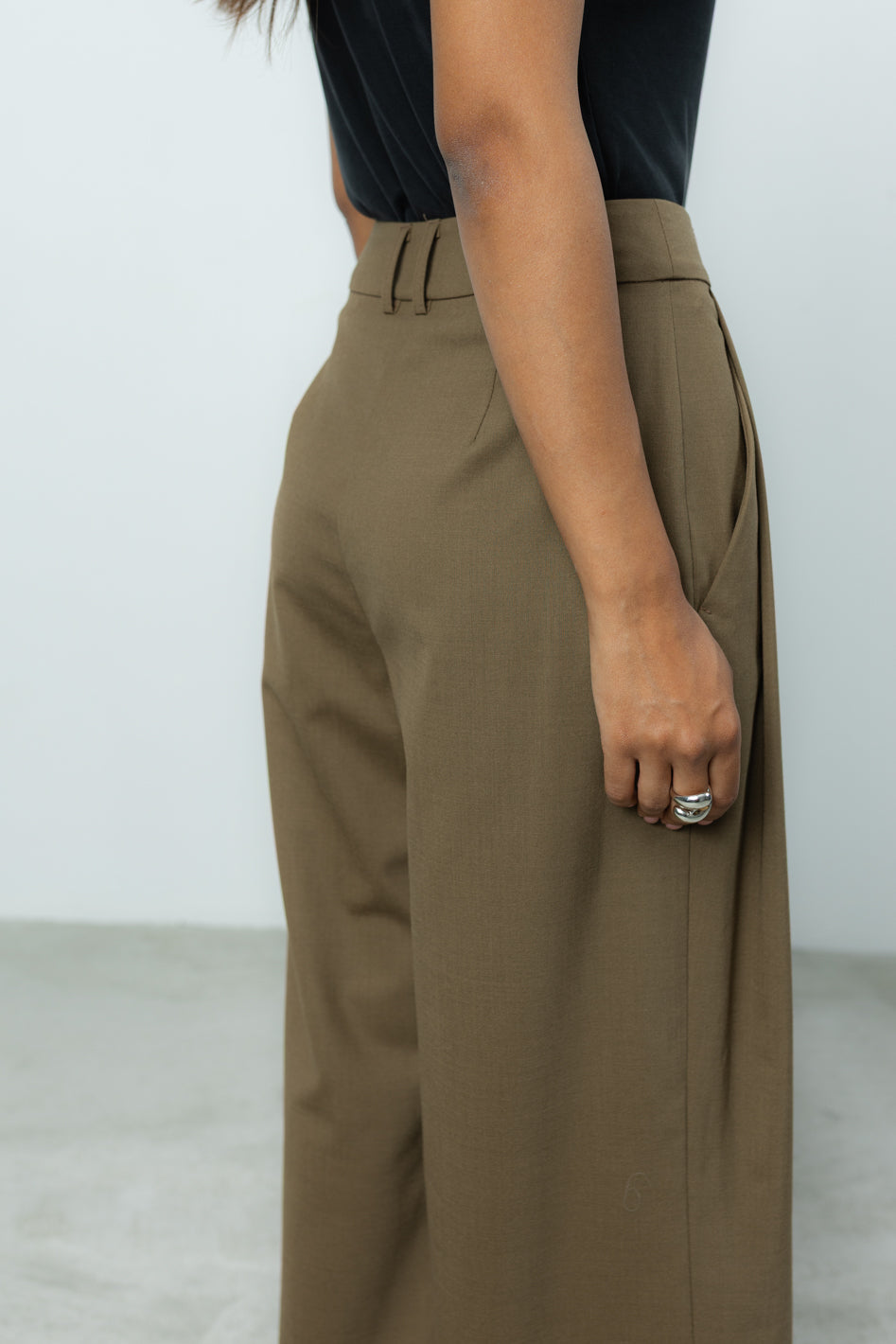 Spodnie Sage Khaki Wool Petite
