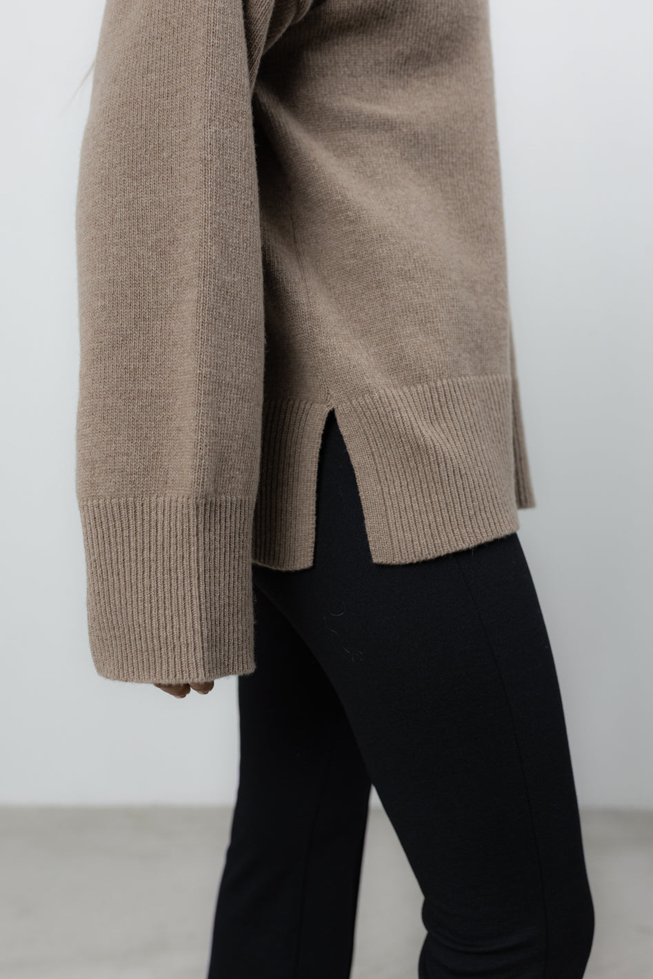 Sweter Vene Taupe Petite