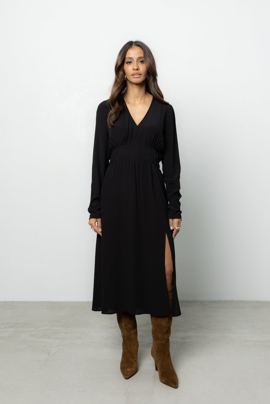 Sukienka Luza Black Petite