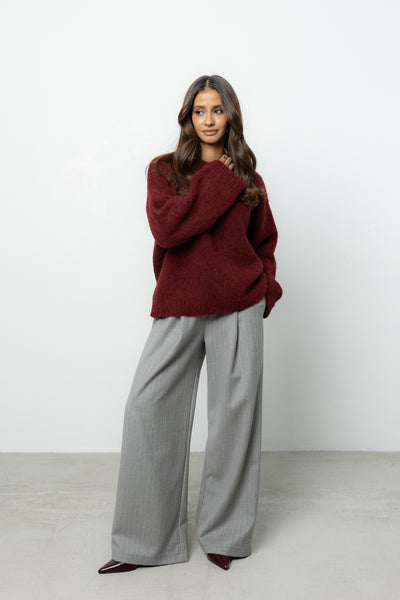Sweter Ismo Bordo Petite