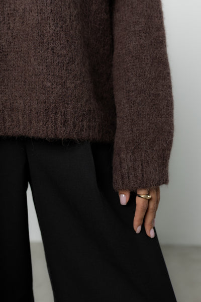 Sweter Ismo Dark Brown Petite