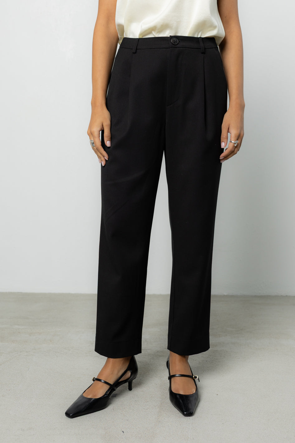 Spodnie Pluma Black Petite