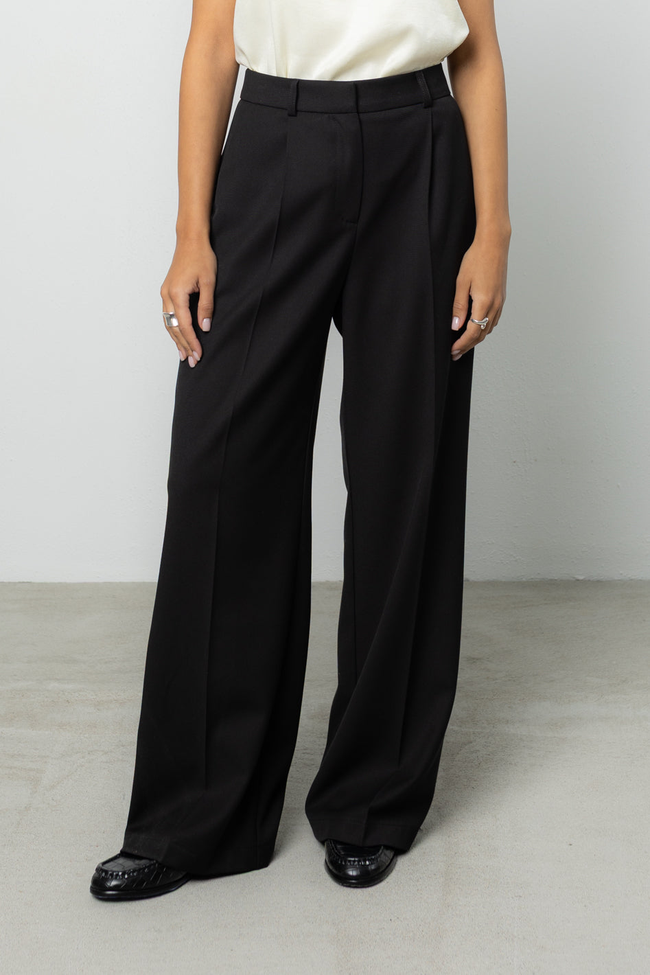 Spodnie Espe Black Petite