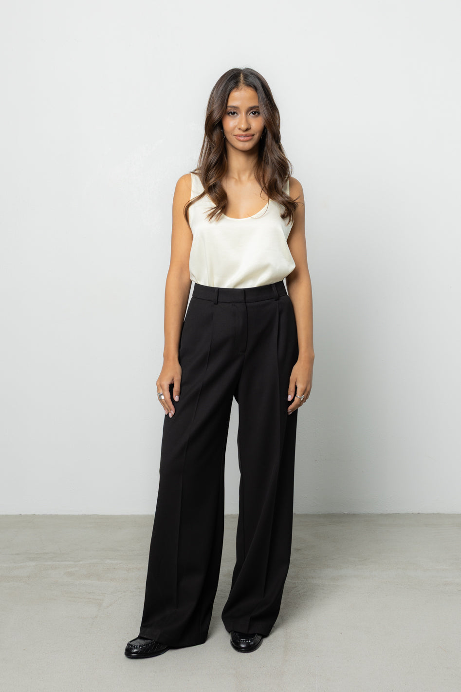 Spodnie Espe Black Petite