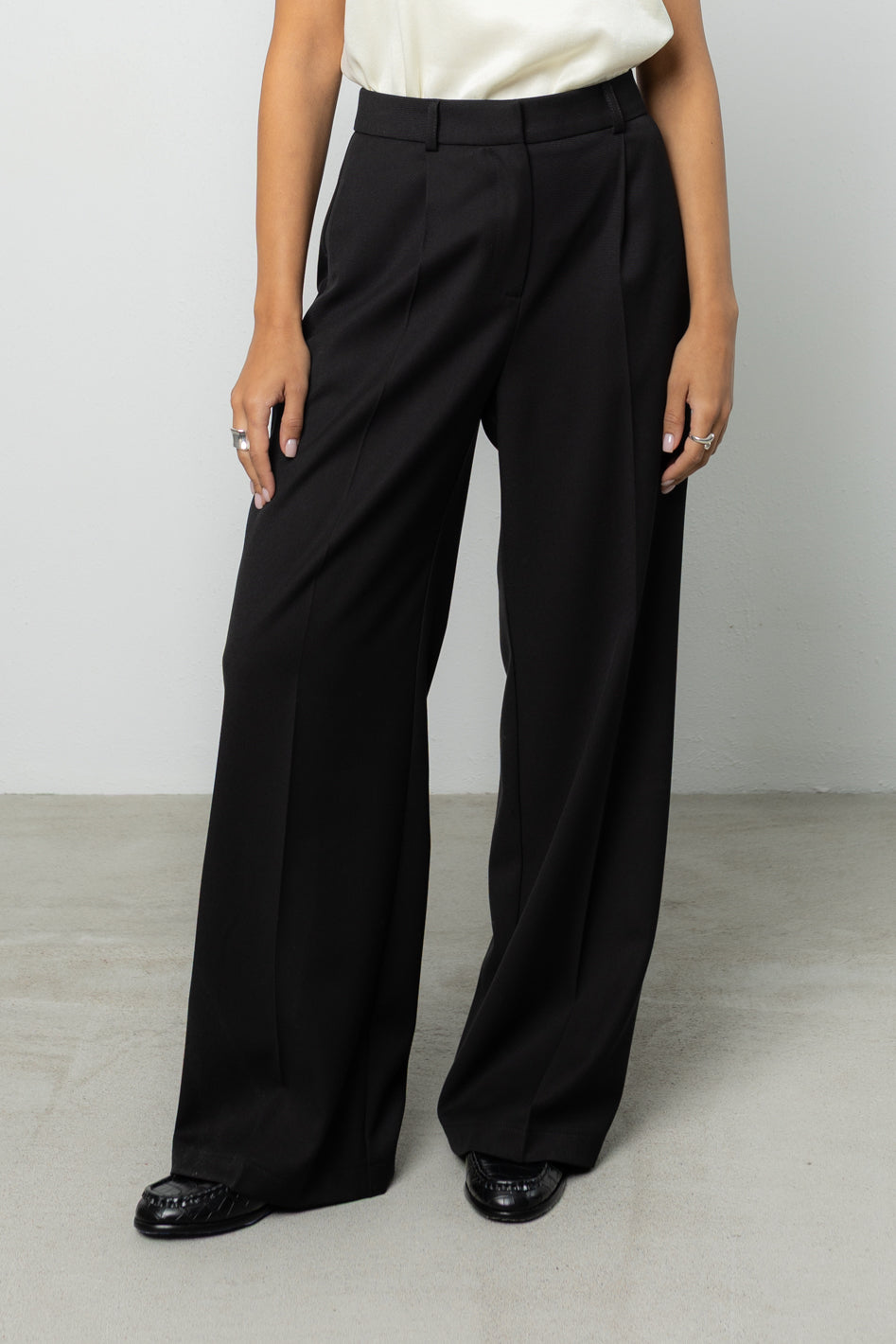 Spodnie Espe Black Petite