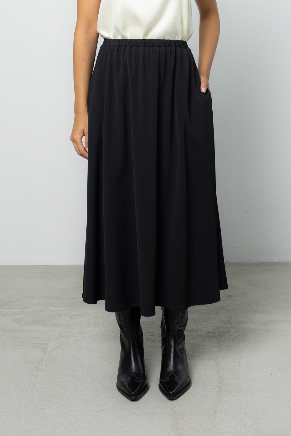 Spódnica Veloria Black Petite