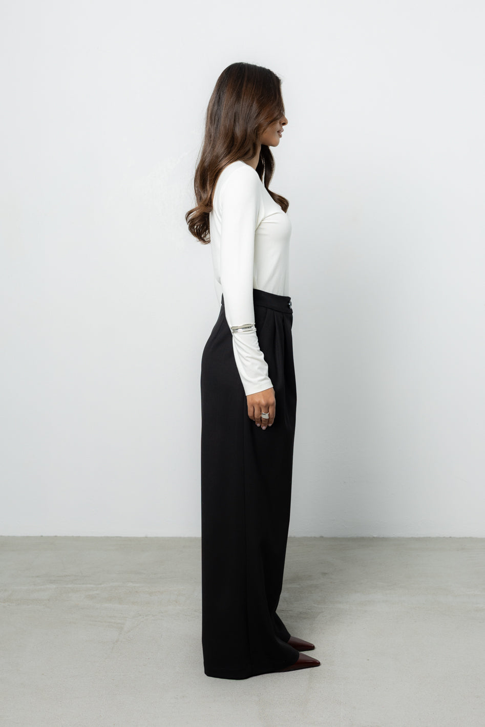 Spodnie Grego Black Wool Petite