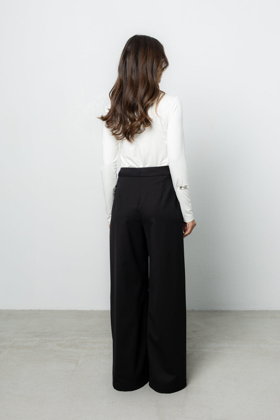 Spodnie Grego Black Wool Petite