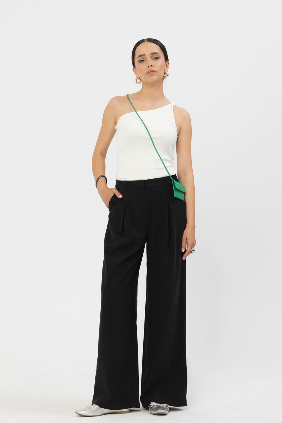 Spodnie Amara Black Petite